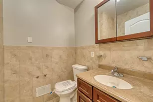 392 Liberty Ave, Jersey City, NJ 07307 - Photo 16