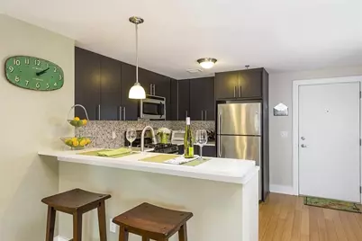 636 5th St #303, Hoboken, NJ 07030 - Photo 4