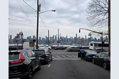 38 51st St, West New York, NJ 07093 - Photo 10