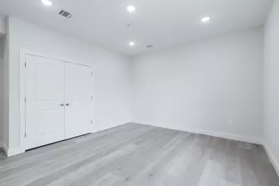 144 Bergen Ave #2E, Jersey City, NJ 07305 - Photo 20