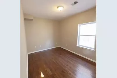 547 Elm St, Kearny, NJ 07302 - Photo 16
