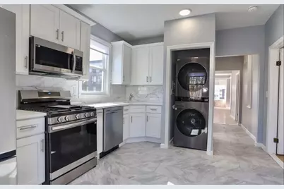 146 Clarke Ave #2nd floor, Jersey City, NJ 07304 - Photo 14