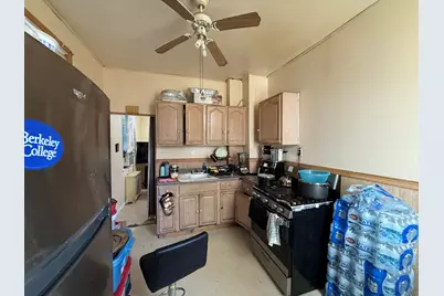 155 Mallory Ave, Jersey City, NJ 07304 - Photo 14