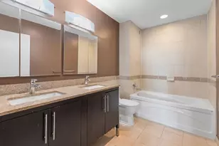 20 Newport Pkwy, Jersey City, NJ 07310 - Photo 16