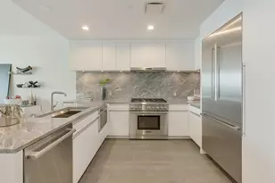 320 Adolphus Ave, Cliffside Park, NJ 07010 - Photo 4