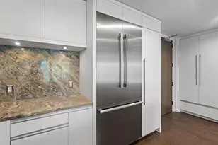 320 Adolphus Ave, Cliffside Park, NJ 07010 - Photo 4