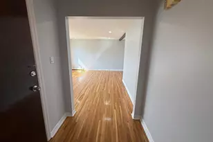 4 Sayles St, Jersey City, NJ 07305 - Photo 2