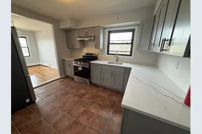 4 Sayles St #2, Jersey City, NJ 07305 - Photo 12