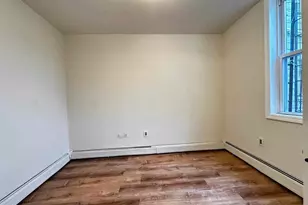 226 70th St, Guttenberg, NJ 07093 - Photo 2