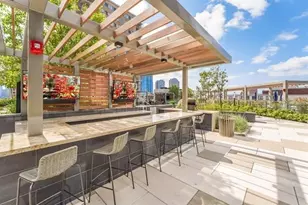 25 Christopher Columbus Dr, Jersey City, NJ 07302 - Photo 38