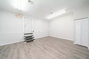 229 Old Bergen Rd, Jersey City, NJ 07305 - Photo 6