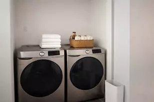 48 Danforth Ave, Jersey City, NJ 07305 - Photo 18