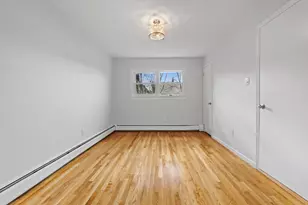 144 W 30th St, Bayonne, NJ 07002 - Photo 10