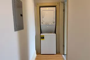 225 Pine St, Jersey City, NJ 07304 - Photo 10