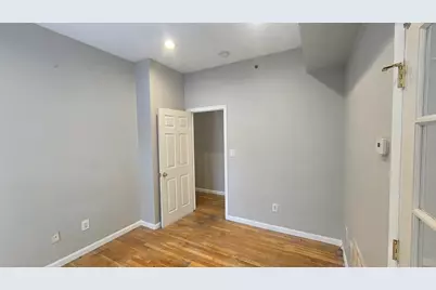 673 Bergen Ave #2D AKA 204, Jersey City, NJ 07304 - Photo 10