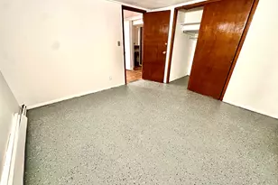 163 Jewett Ave, Jersey City, NJ 07304 - Photo 18