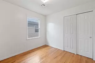 82 Tuers Ave, Jersey City, NJ 07306 - Photo 12