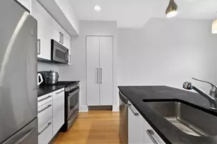 4 Beacon Way, Jersey City, NJ 07304 - Photo 12