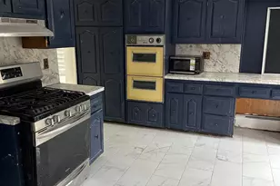 129 Highland Ave, Jersey City, NJ 07306 - Photo 16