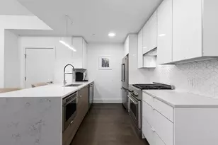 380 Newark Ave, Jersey City, NJ 07302 - Photo 2