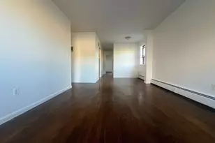 35 Sunset Ave, Bayonne, NJ 07002 - Photo 2