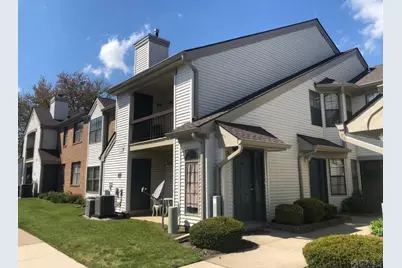 107 Sunshine Ct, Sayreville, NJ 08859 - Photo 1