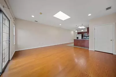 41 Wright Ave #2, Jersey City, NJ 07306 - Photo 4