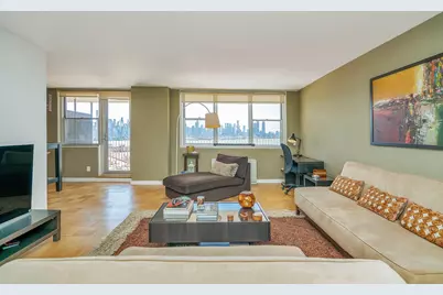 6040 Blvd East #3F, West New York, NJ 07093 - Photo 2