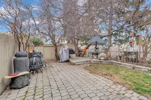 7405 2nd Ave, North Bergen, NJ 07047 - Photo 28