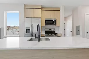 304 61st St, West New York, NJ 07093 - Photo 6