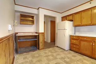 173 Cambridge Ave, Jersey City, NJ 07307 - Photo 4