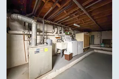 173 Cambridge Ave, Jersey City, NJ 07307 - Photo 30