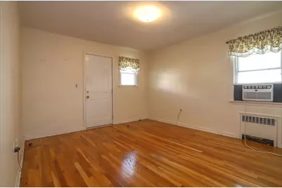 173 Cambridge Ave, Jersey City, NJ 07307 - Photo 6