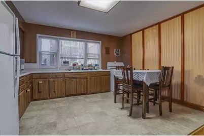 173 Cambridge Ave, Jersey City, NJ 07307 - Photo 12