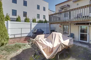 173 Cambridge Ave, Jersey City, NJ 07307 - Photo 26