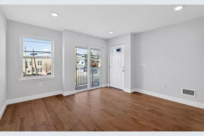 40 East 5th St, Bayonne, NJ 07002 - Photo 8