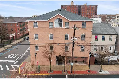 401 Bergenline Ave #15, Union City, NJ 07047 - Photo 1