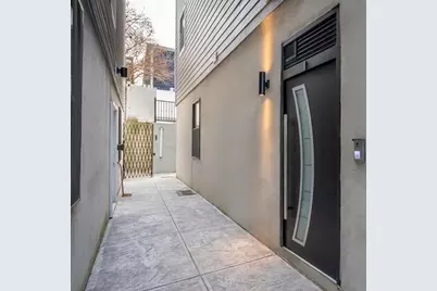 24 Romaine Ave #A1, Jersey City, NJ 07306 - Photo 4