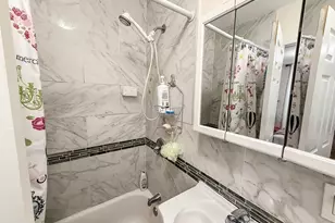 121 Fowler Ave, Jersey City, NJ 07305 - Photo 8