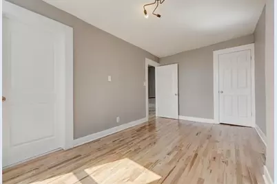 69 Jewett Ave, Jersey City, NJ 07304 - Photo 8