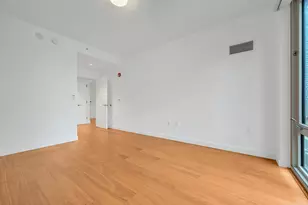 2 Shore Ln, Jersey City, NJ 07310 - Photo 10