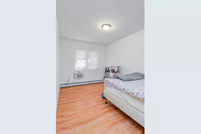 77 Wallis Ave, Jersey City, NJ 07306 - Photo 12
