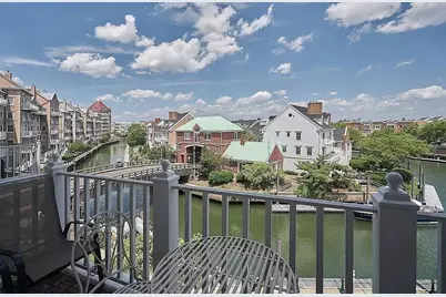 111 Shearwater Ct East #34, Jersey City, NJ 07305 - Photo 2