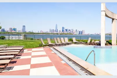 111 Shearwater Ct East #34, Jersey City, NJ 07305 - Photo 28