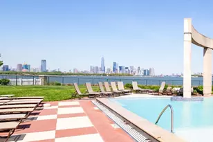 111 Shearwater Ct E, Jersey City, NJ 07305 - Photo 28