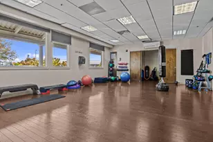 111 Shearwater Ct E, Jersey City, NJ 07305 - Photo 36