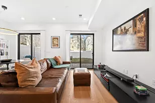 34 Manhattan Ave, Jersey City, NJ 07307 - Photo 4