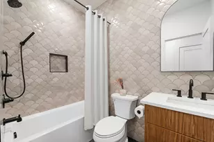 34 Manhattan Ave, Jersey City, NJ 07307 - Photo 26