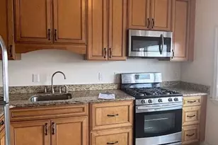 726 Garfield Ave, Jersey City, NJ 07305 - Photo 1