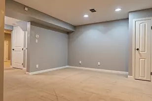 132 W 32nd St, Bayonne, NJ 07002 - Photo 24